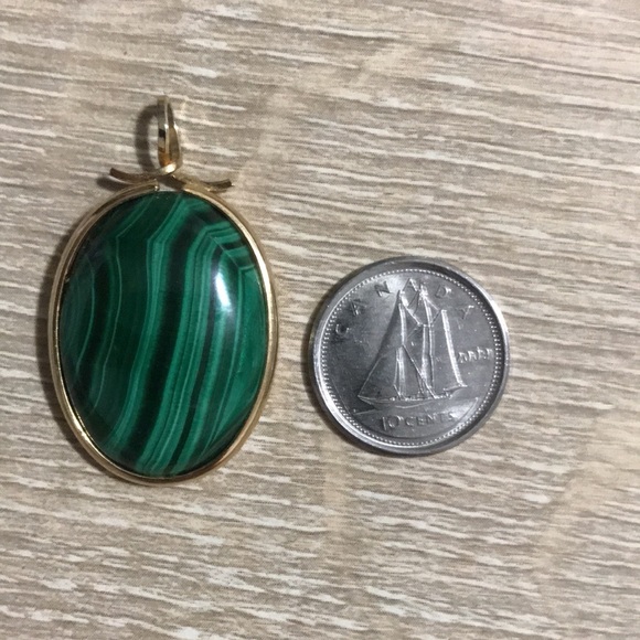 Vintage Malachite 12k Gold Filled Oval Pendant - Picture 3 of 4